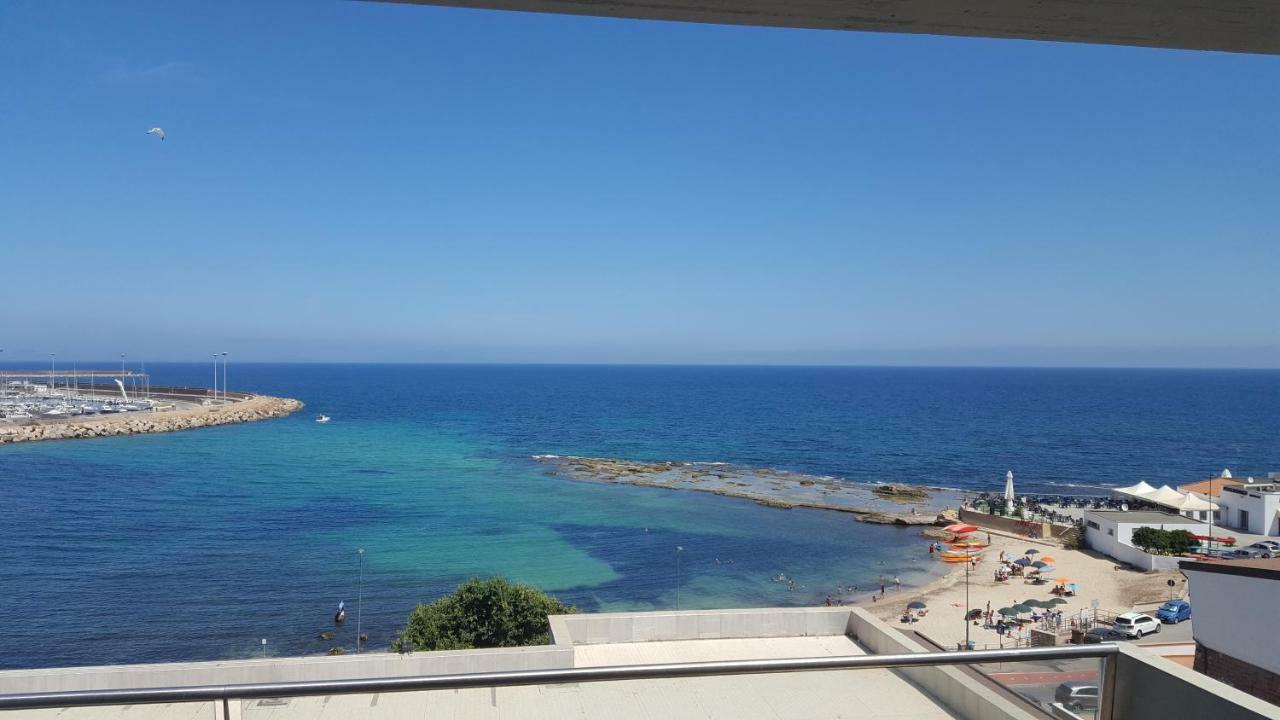 Casa Vacanze Lungomare Porto Torres Exteriör bild